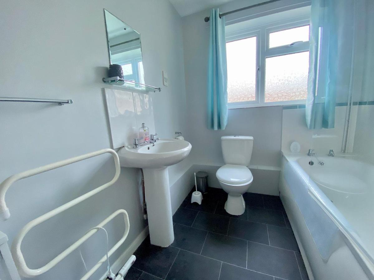 Charming Spacious 3-Bedroom Beach Holiday House, Norfolk 햄스비 외부 사진